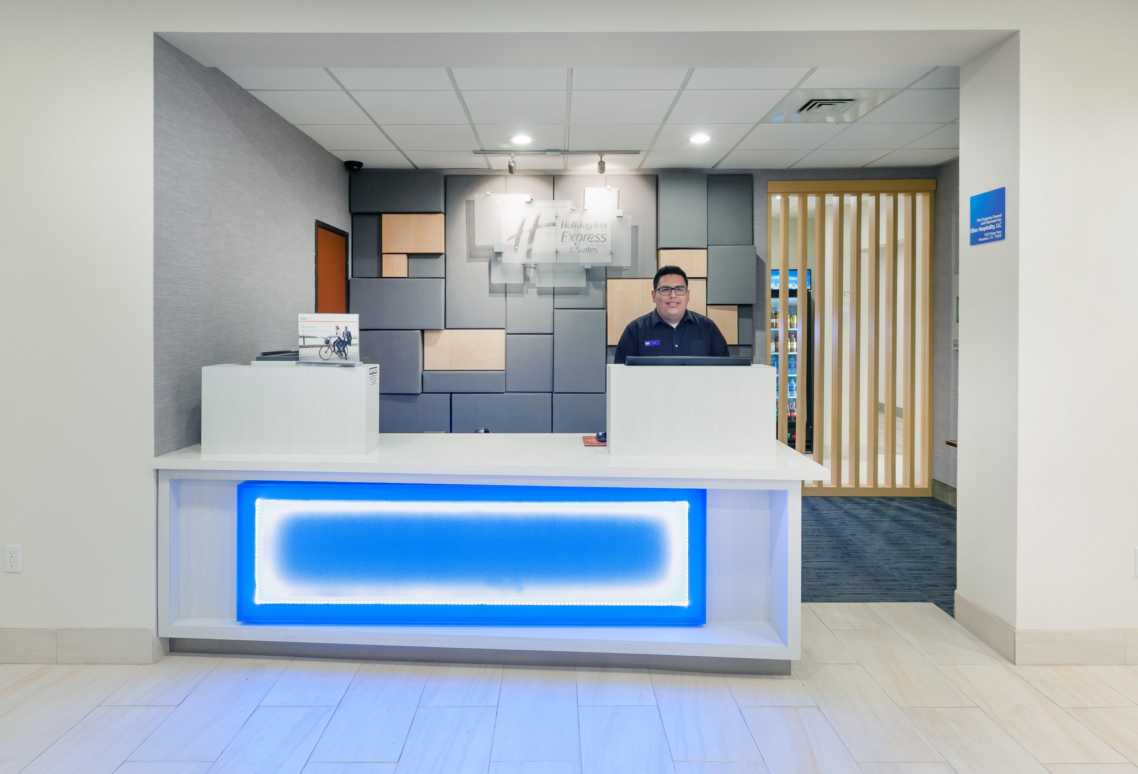 Holiday Inn Express & Suites Houston - Memorial Park Area By Ihg Exterior foto