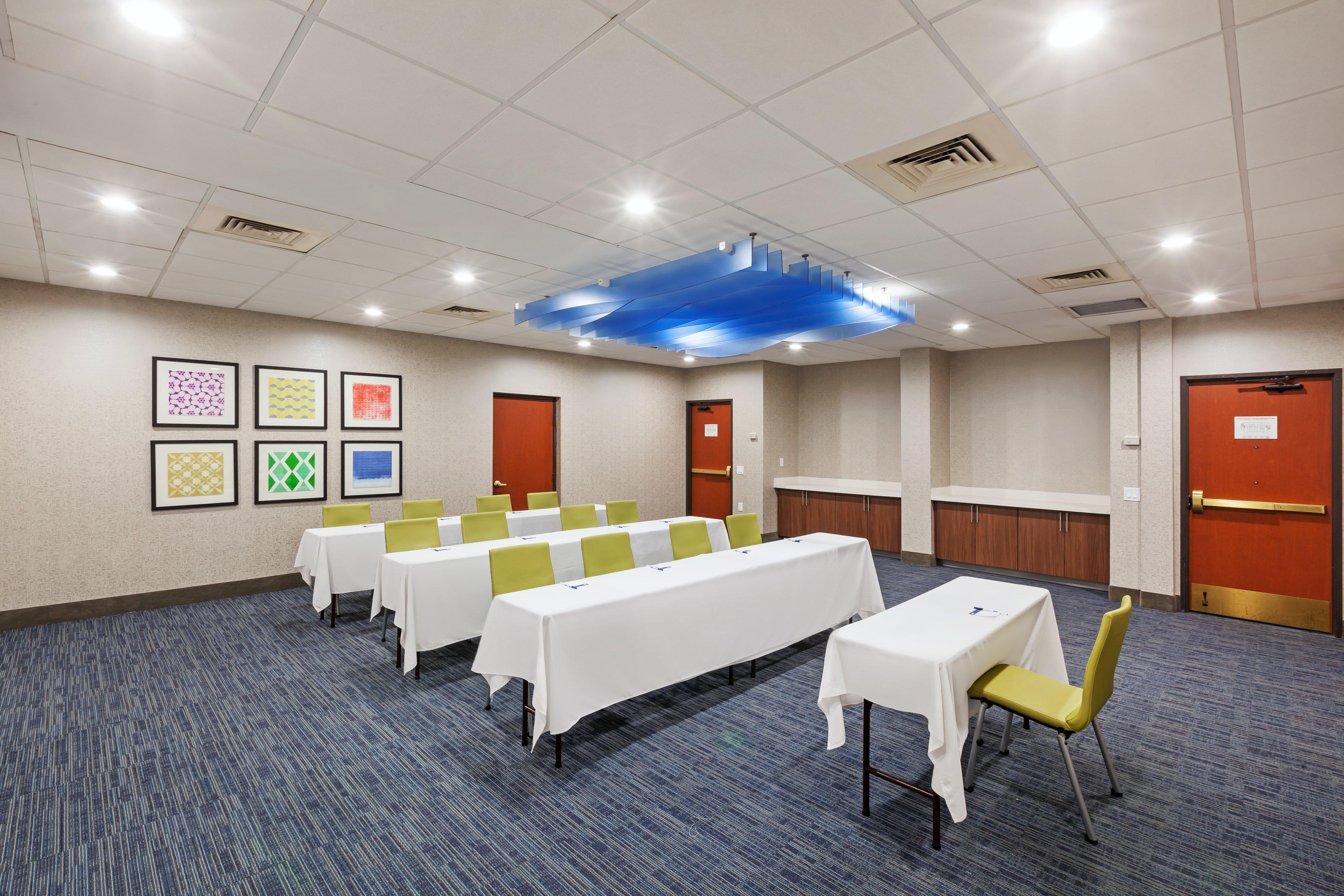 Holiday Inn Express & Suites Houston - Memorial Park Area By Ihg Exterior foto